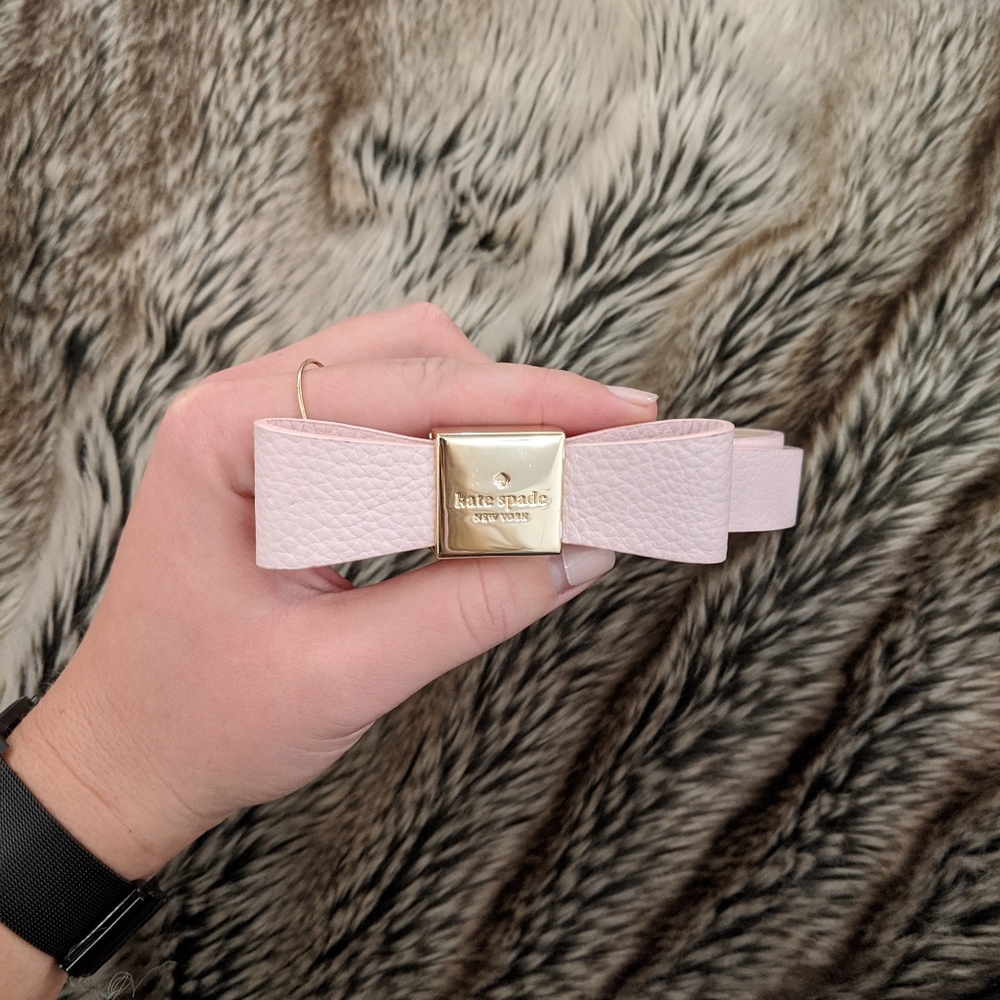 Light pink bow front Kate Spade belt